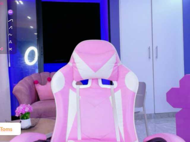 RachelTooms live cam on BongaCams