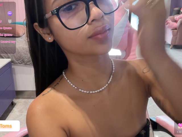 RachelTooms live cam on BongaCams