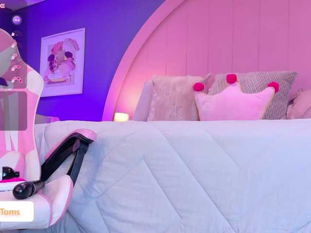 RachelTooms live cam on BongaCams