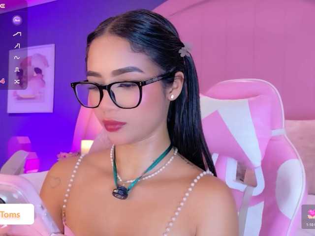 RachelTooms live cam on BongaCams