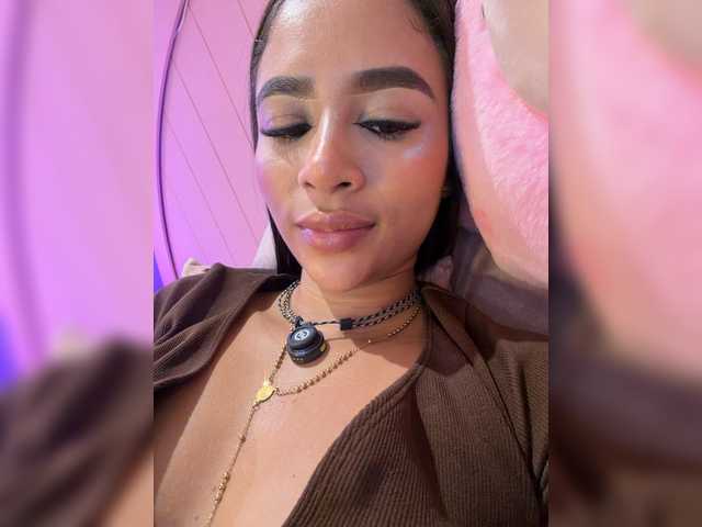 RachelTooms live cam on BongaCams