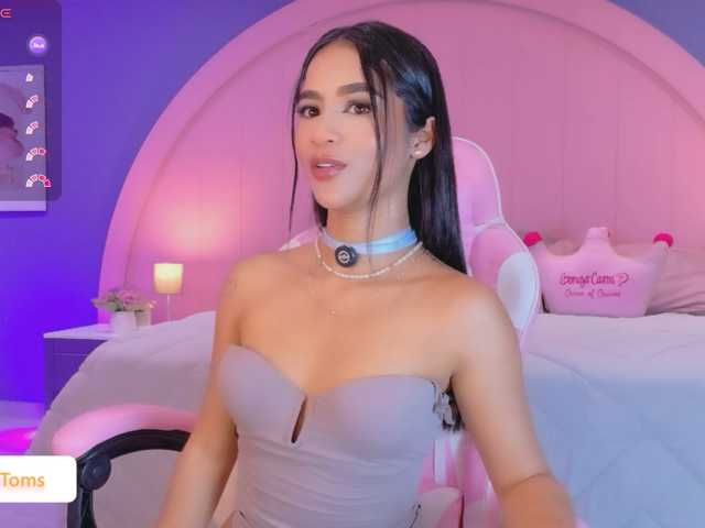 RachelTooms live cam preview