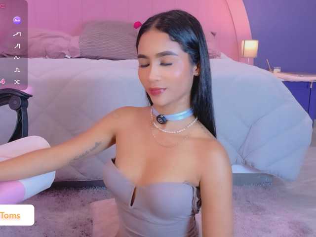 RachelTooms live cam preview