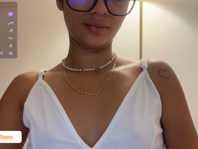 RachelTooms, en vivo ahora en BongaCams