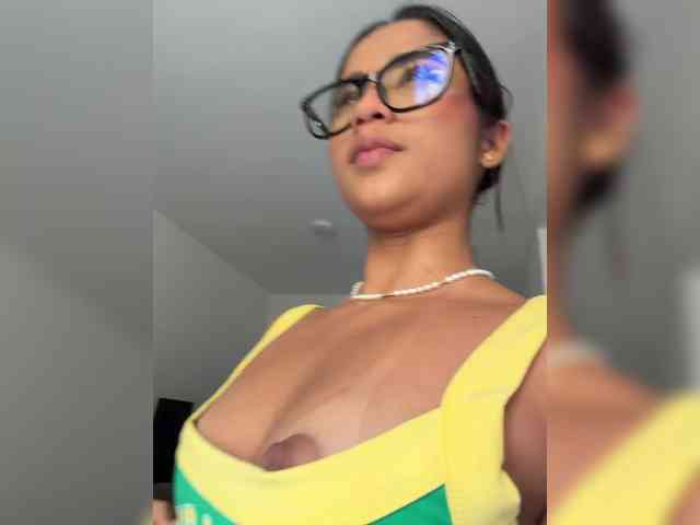 RachelTooms webcam