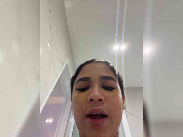 RachelTooms webcam