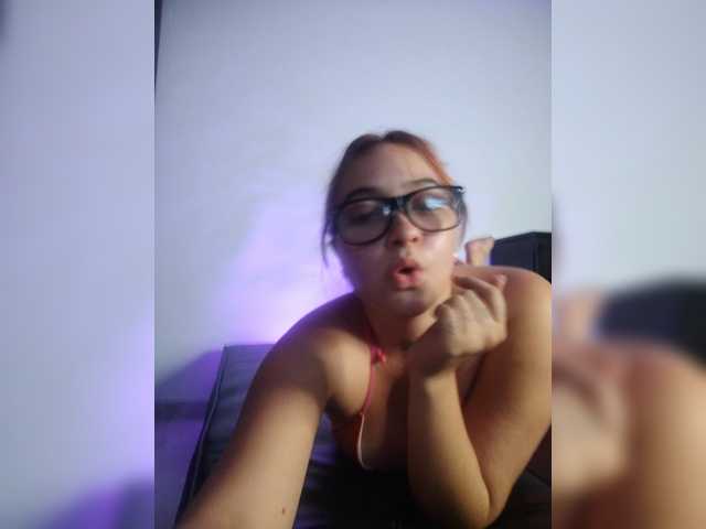 AliceHiills live cam on BongaCams