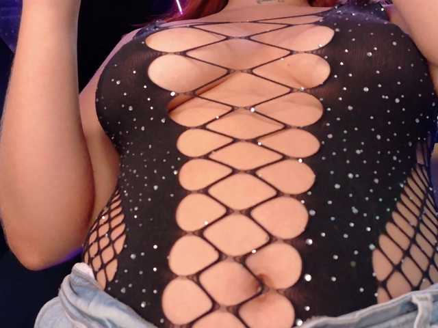 AliceHiills live cam on BongaCams