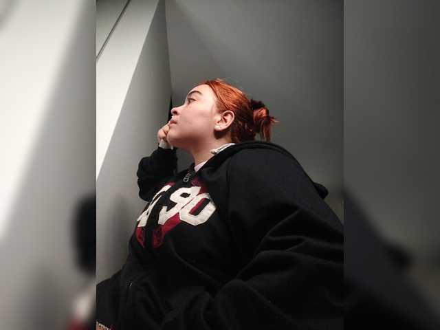 AliceHiills live cam on BongaCams
