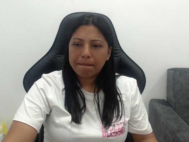 leyla9 live cam on BongaCams