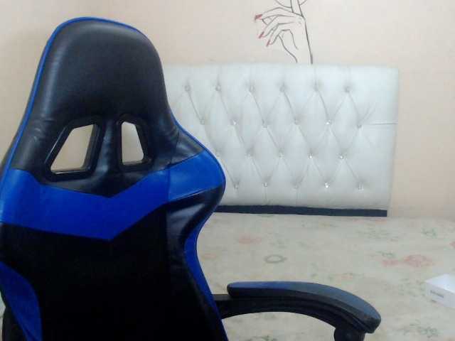 leyla9 cam belle