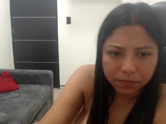 leyla9 live cam on BongaCams
