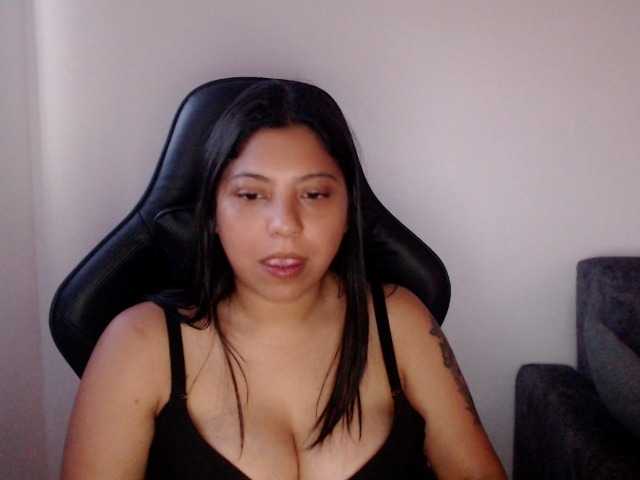 leyla9 live cam on BongaCams