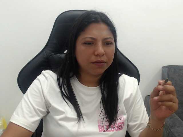 leyla9 cam belle