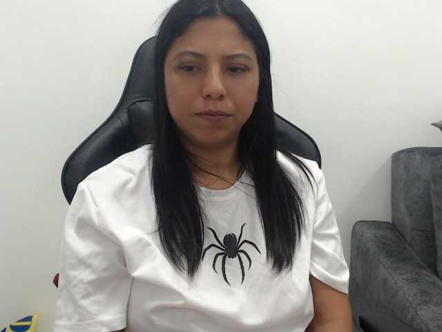 leyla9 cam belle