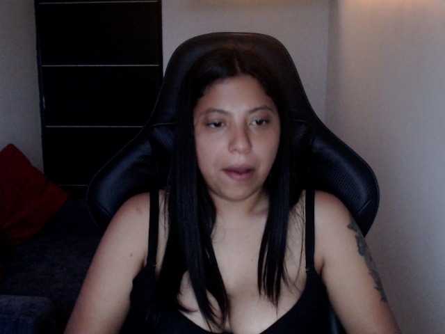 leyla9 live cam on BongaCams