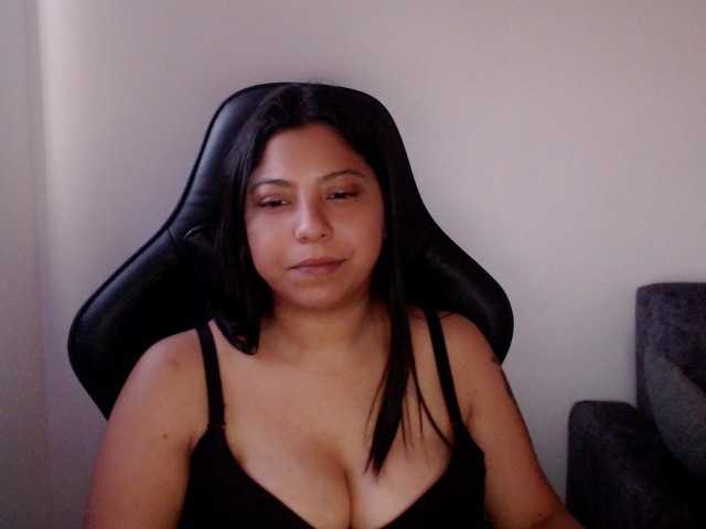 leyla9 live cam on BongaCams
