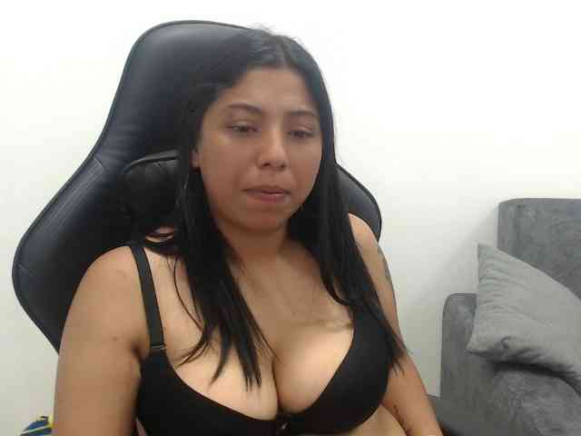 leyla9 webcam
