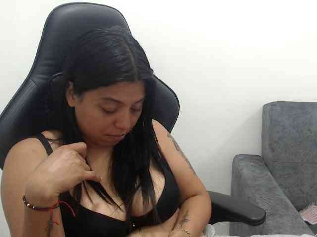 leyla9 webcam