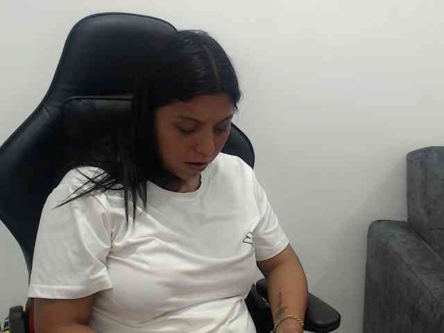 leyla9 webcam