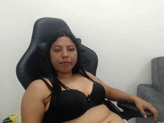 leyla9 webcam