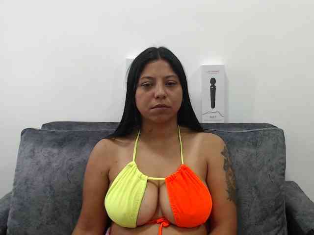 leyla9 webcam