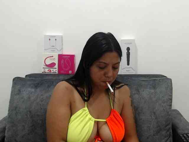 leyla9 webcam
