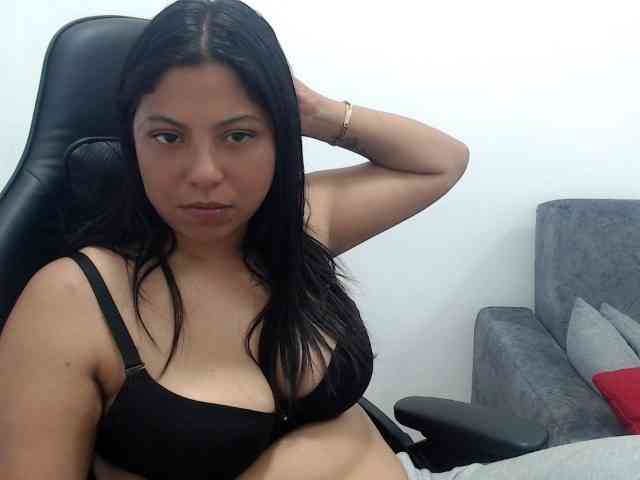 leyla9 webcam