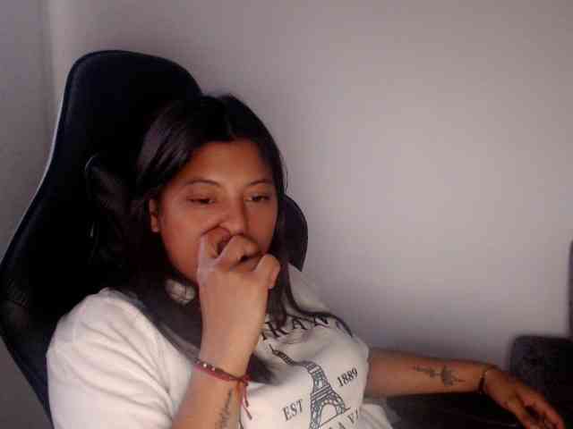 leyla9 webcam
