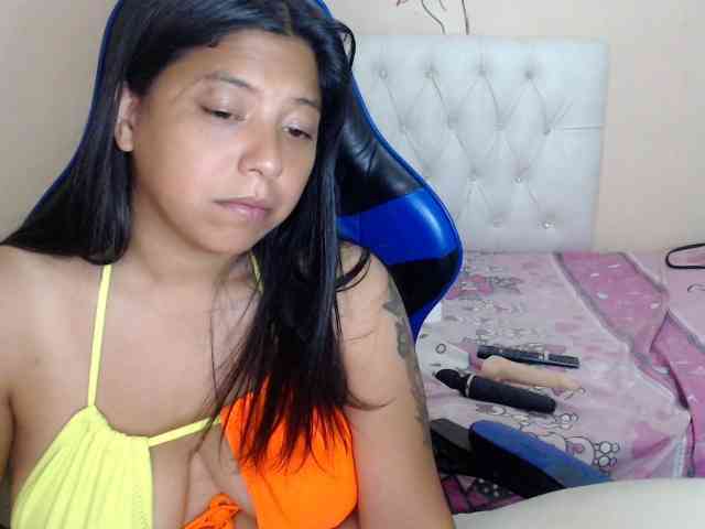 leyla9 webcam