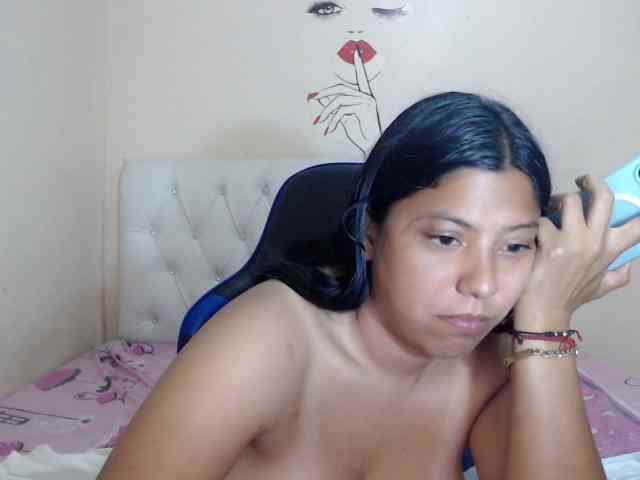 leyla9 webcam