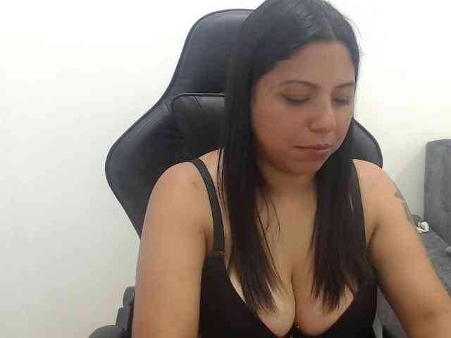leyla9 webcam