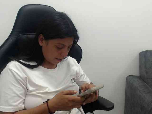 leyla9 webcam