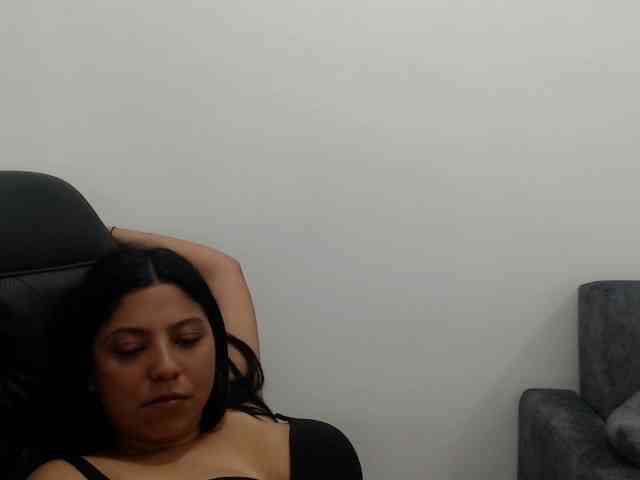 leyla9 webcam