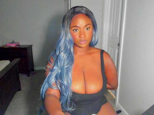 supanovaa live cam on BongaCams