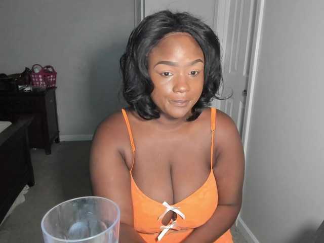 supanovaa live cam on BongaCams