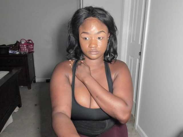 supanovaa live cam on BongaCams
