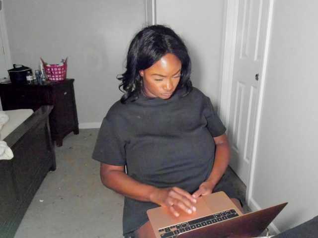 supanovaa live cam on BongaCams