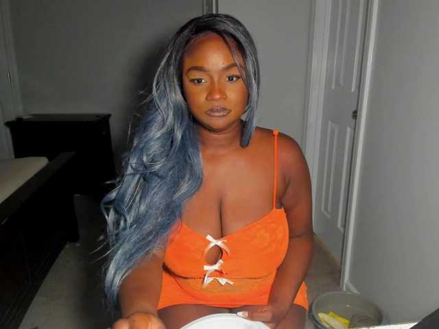 supanovaa live cam on BongaCams