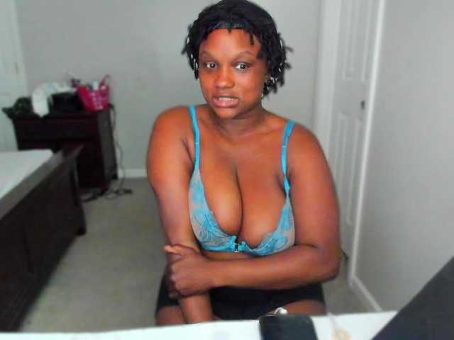 supanovaa live cam on BongaCams