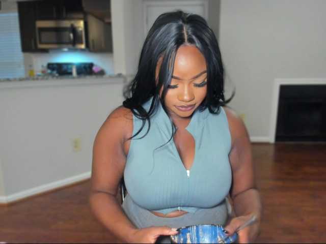 supanovaa live cam on BongaCams