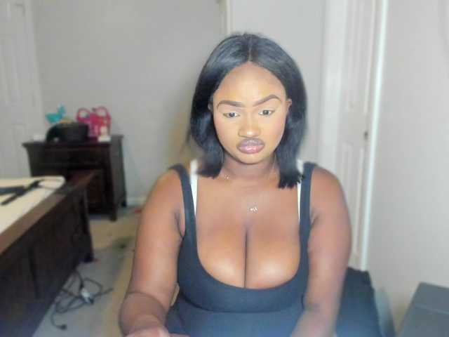supanovaa live cam on BongaCams
