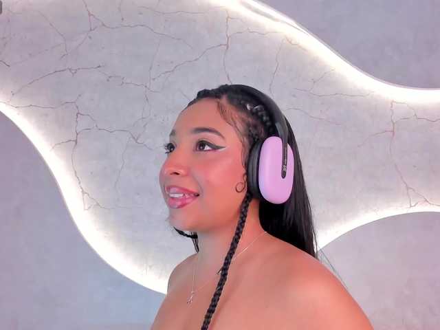 Sweet-arii Live Cam on BongaCams