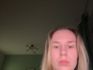 ari_ Porn Show