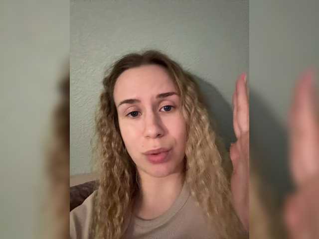 ari_ webcam