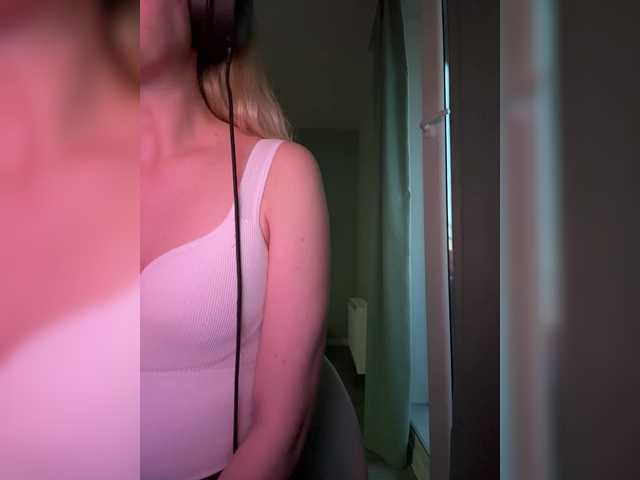 arry live cam on BongaCams