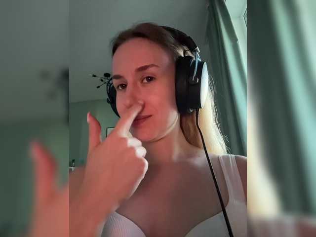 arry live cam on BongaCams