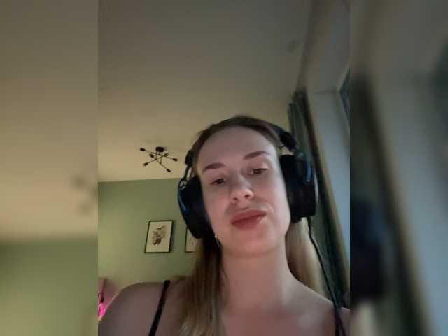 arry live cam on BongaCams