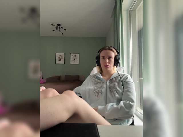 ari_ webcam
