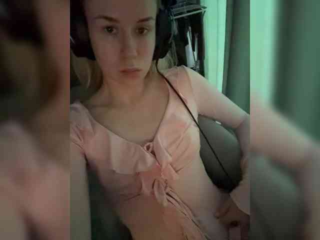 ari_ webcam